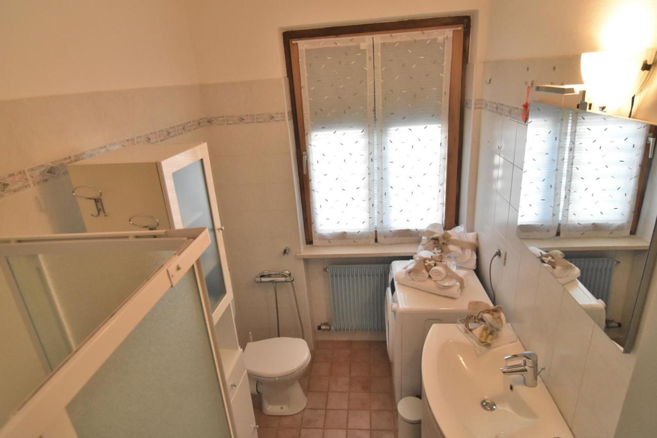 Appartamento Da Romina Con Parcheggio Gratuito Sanzeno Exterior foto